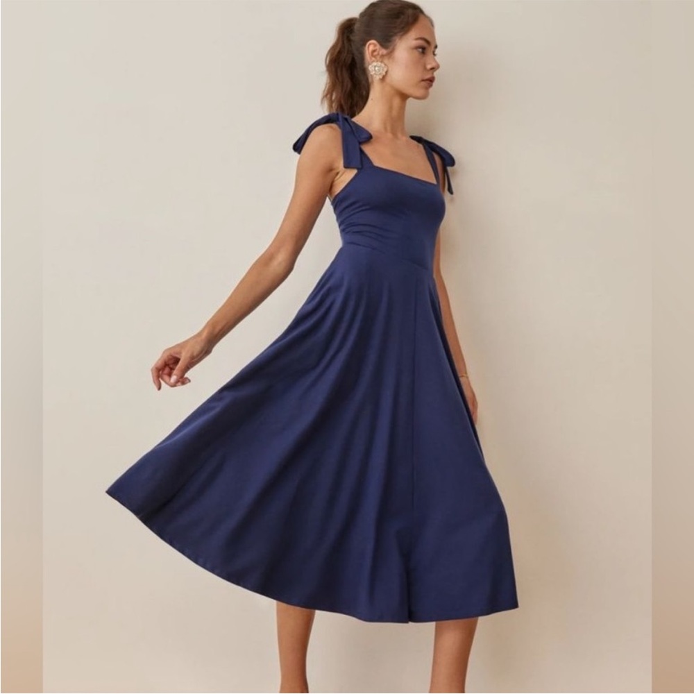 Reformation Edita dress in navy